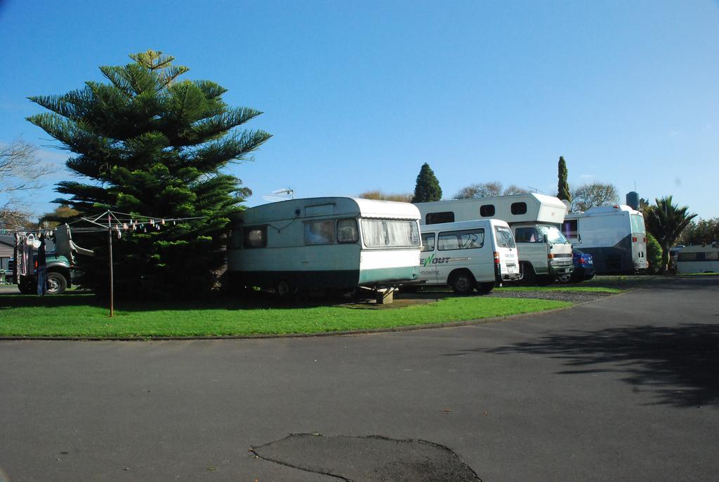 Avondale Motor Park Hotel Auckland Eksteriør billede